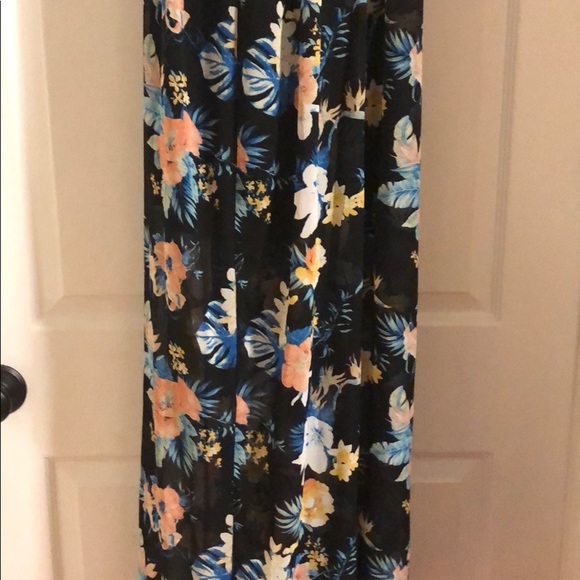 Sienna Sky Women’s Small Black Floral Dress - Picture 8 of 8